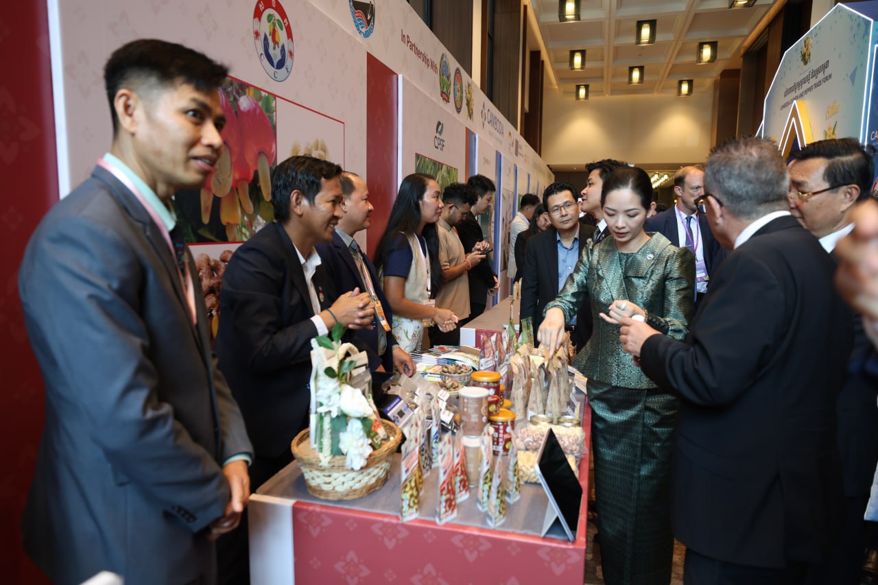 photo_2025-10-28_11-43-37