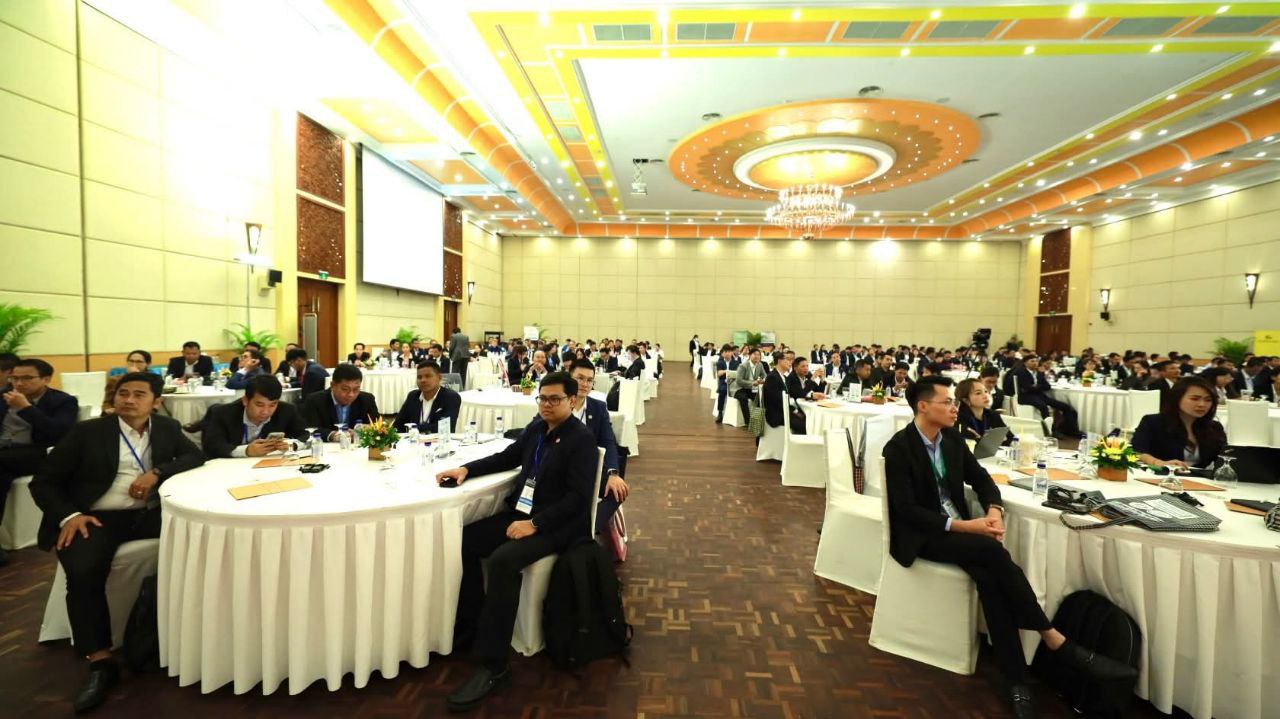 photo_2025-12-05_19-57-12